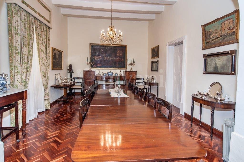 St Julians, Converted Town House
