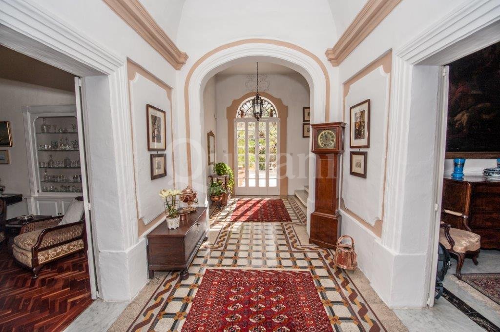 St Julians, Converted Town House