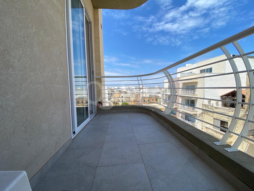 Swieqi, Furnished Apartment