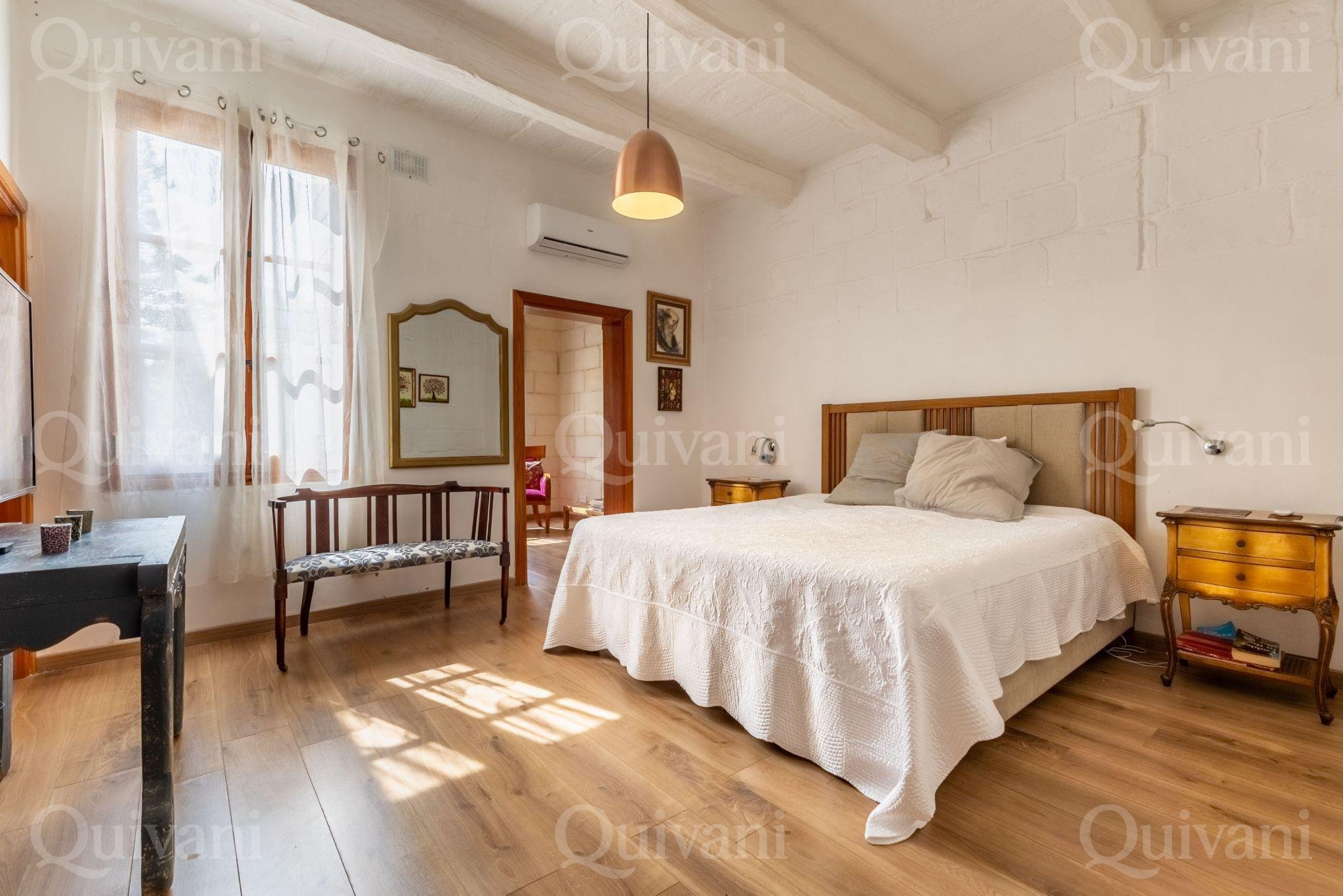 St Julians, Converted Town House