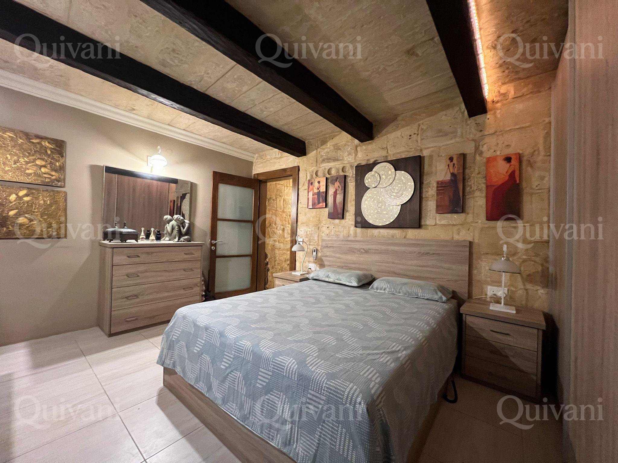 Stunning 2-Bedroom Apartment – Valletta