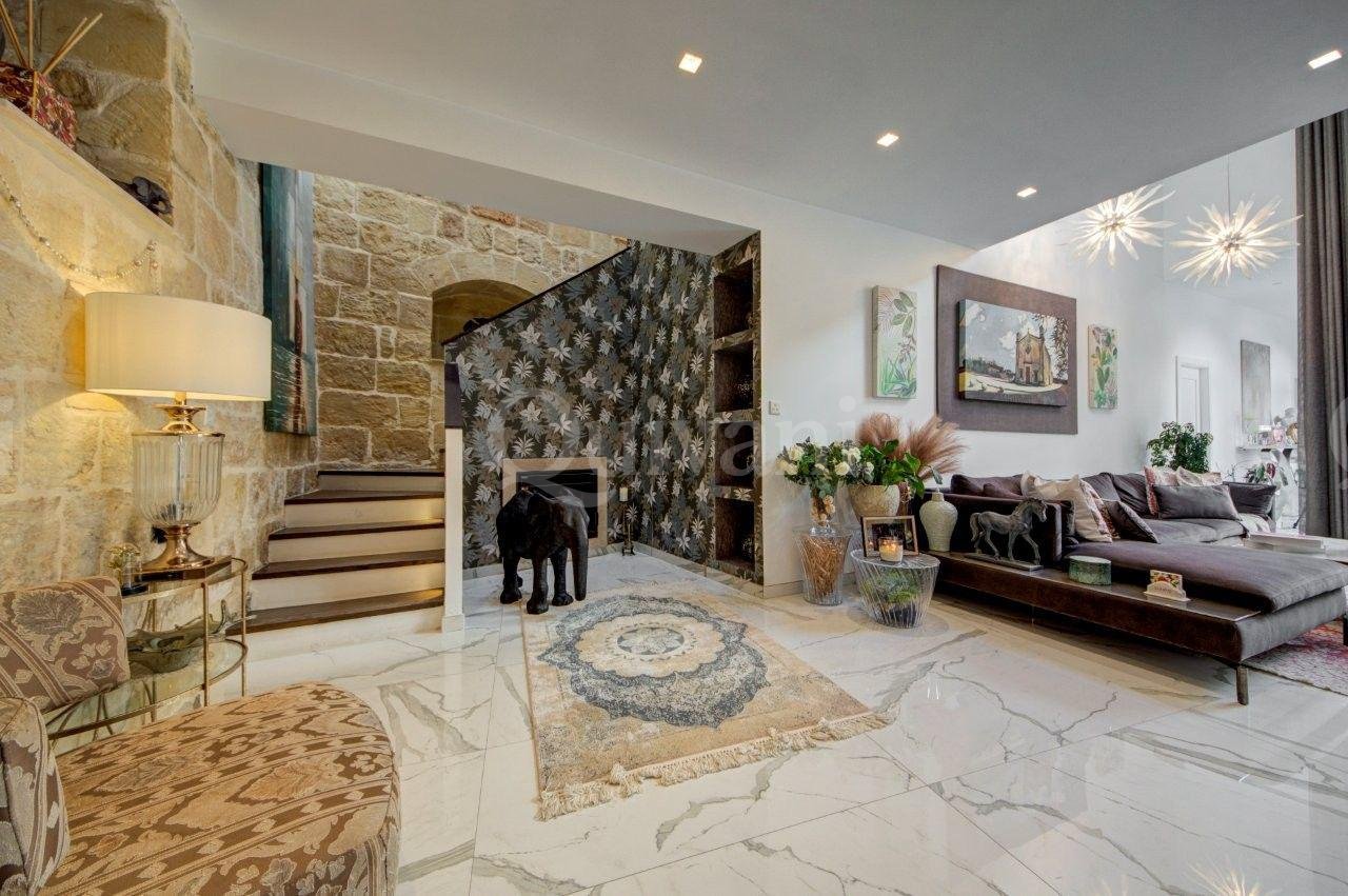 Qrendi, Converted House of Character