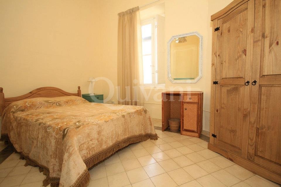 Naxxar, Furnished Town House