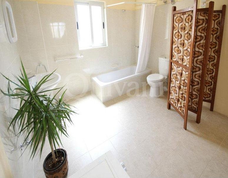 Naxxar, Furnished Town House
