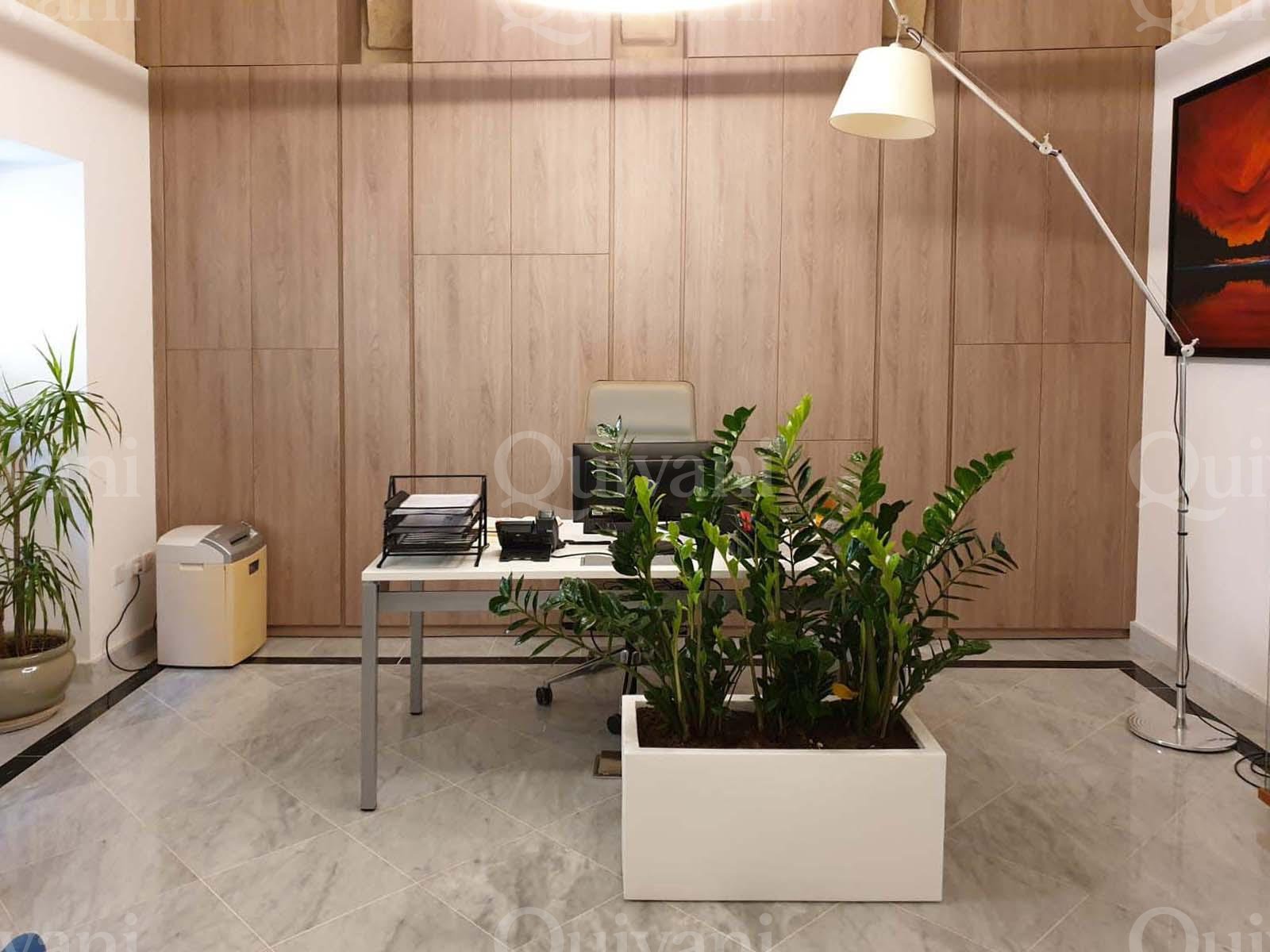 Naxxar, Fully Equipped Office