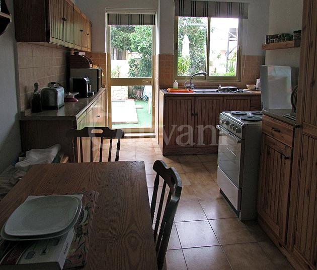 St Julians, Furnished Semi-detached Villa