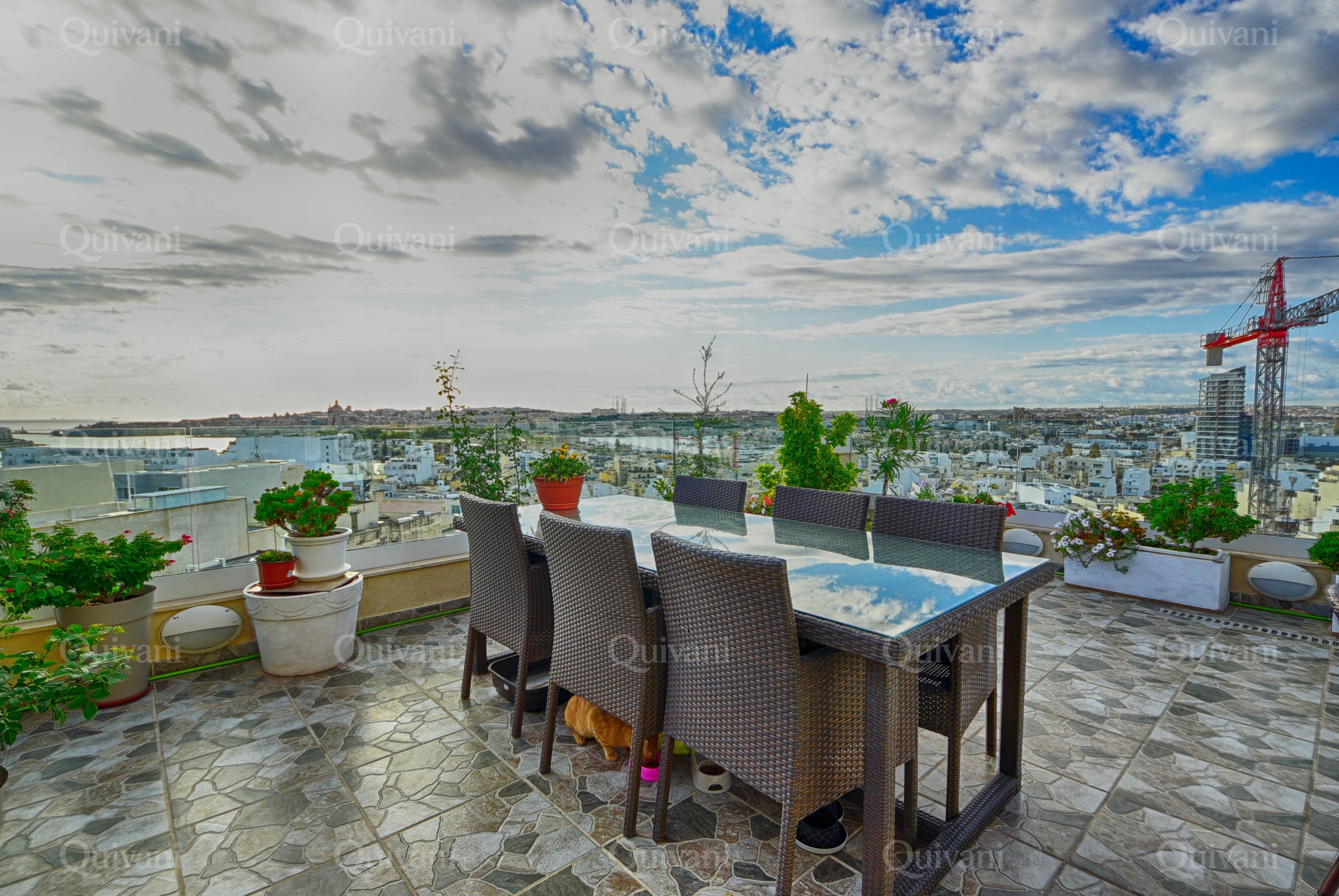 Gzira, Furnished Penthouse