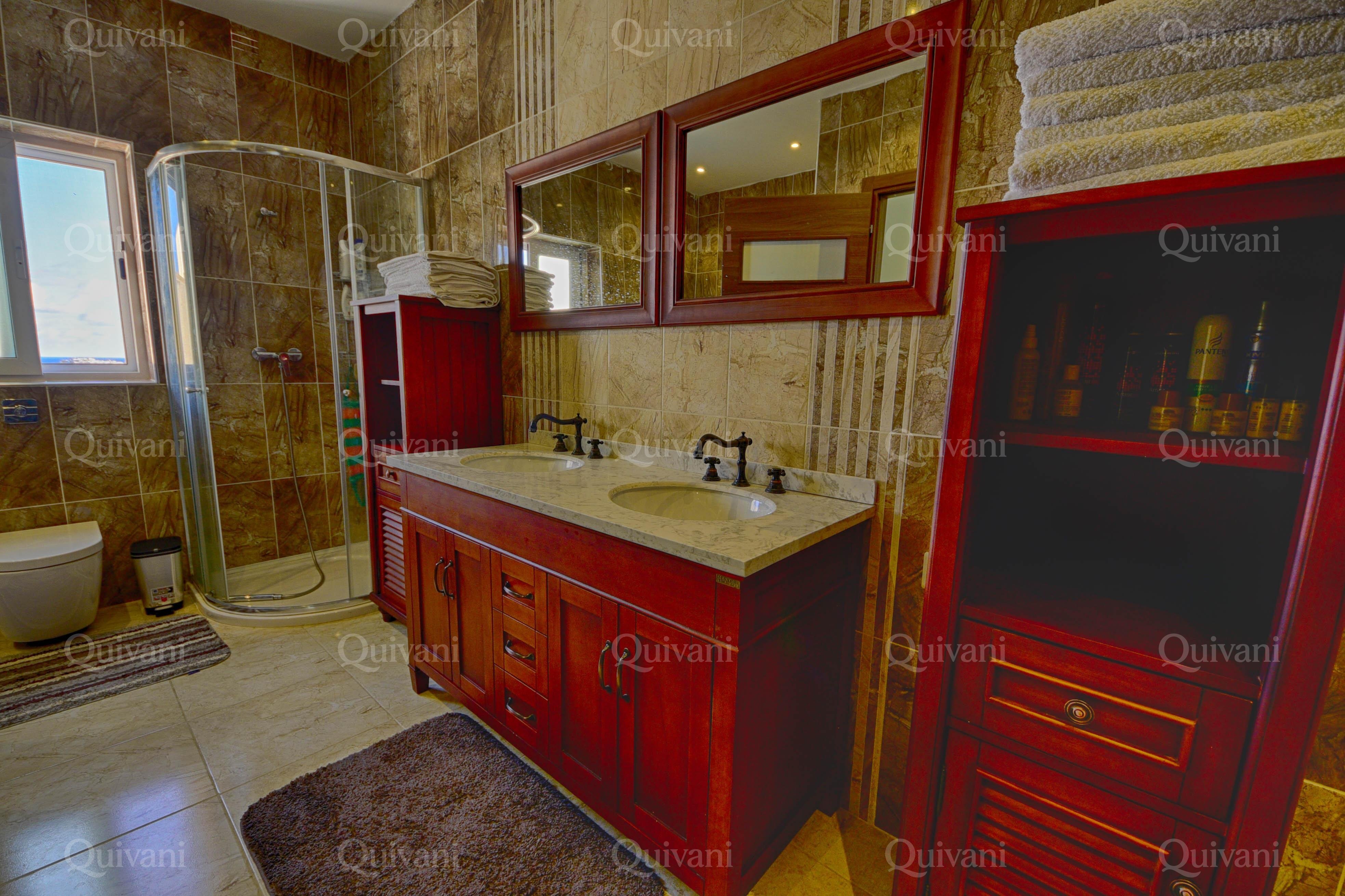 Gzira, Furnished Penthouse
