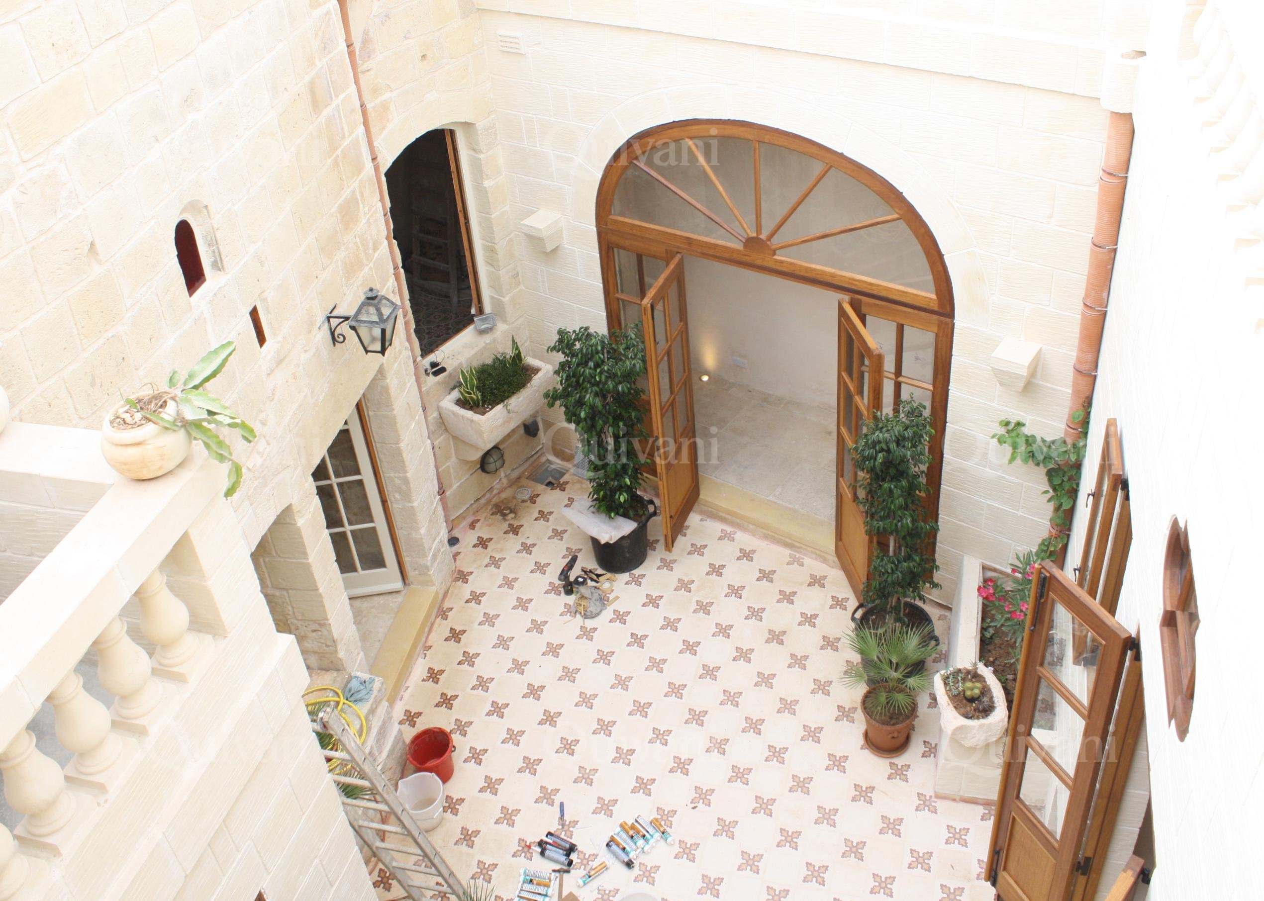 Zebbug, Furnished House of Character