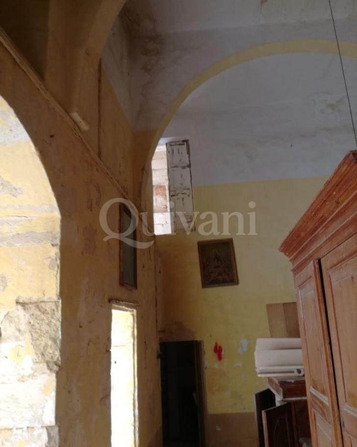 Zebbug, Unconverted House of Character