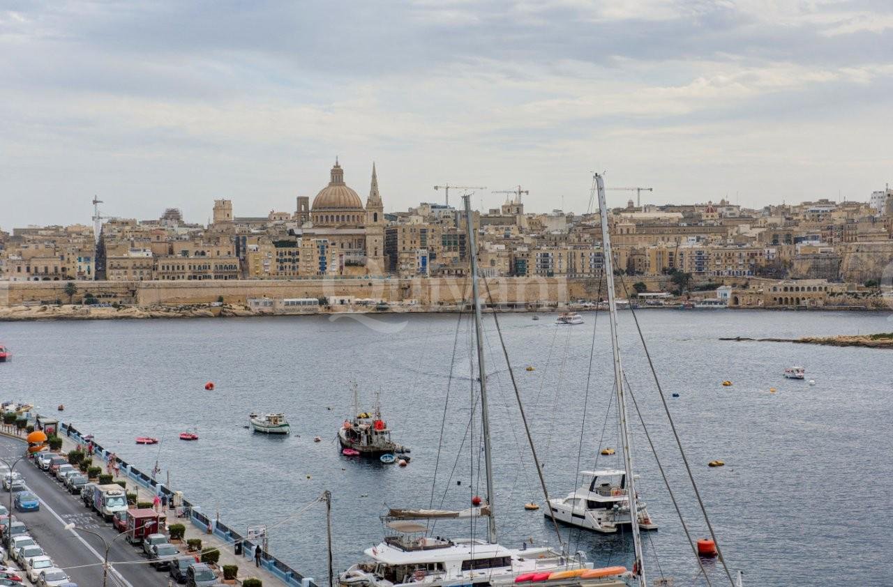 Sliema, Furnished Apartment