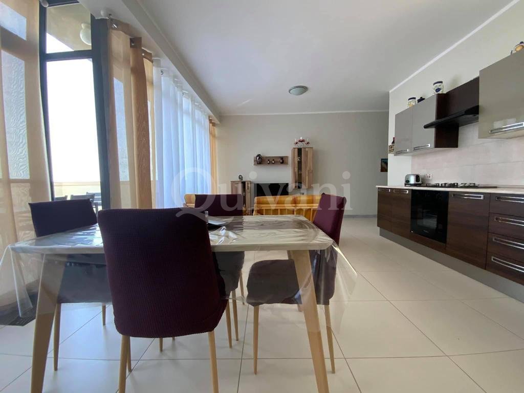 Zejtun, Furnished Penthouse