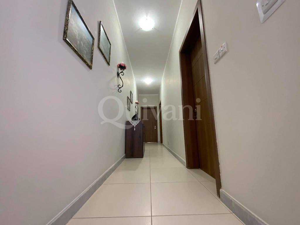 Zejtun, Furnished Penthouse