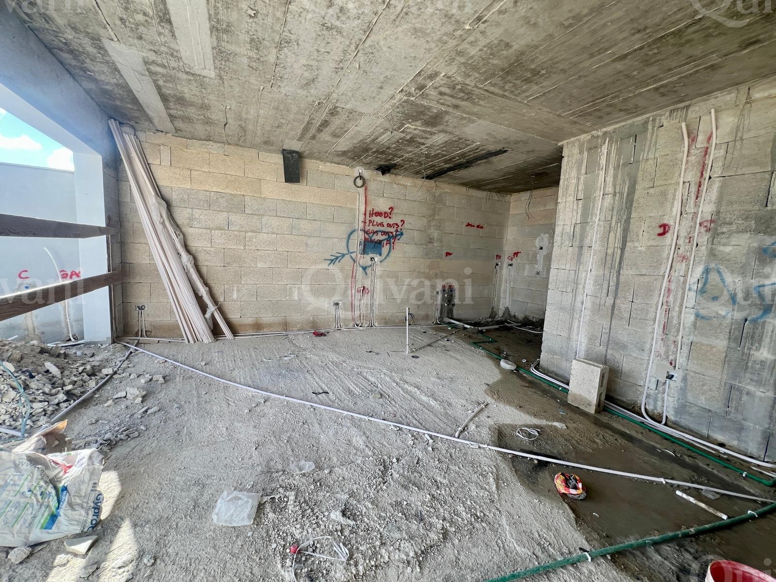Gzira, Finished Penthouse