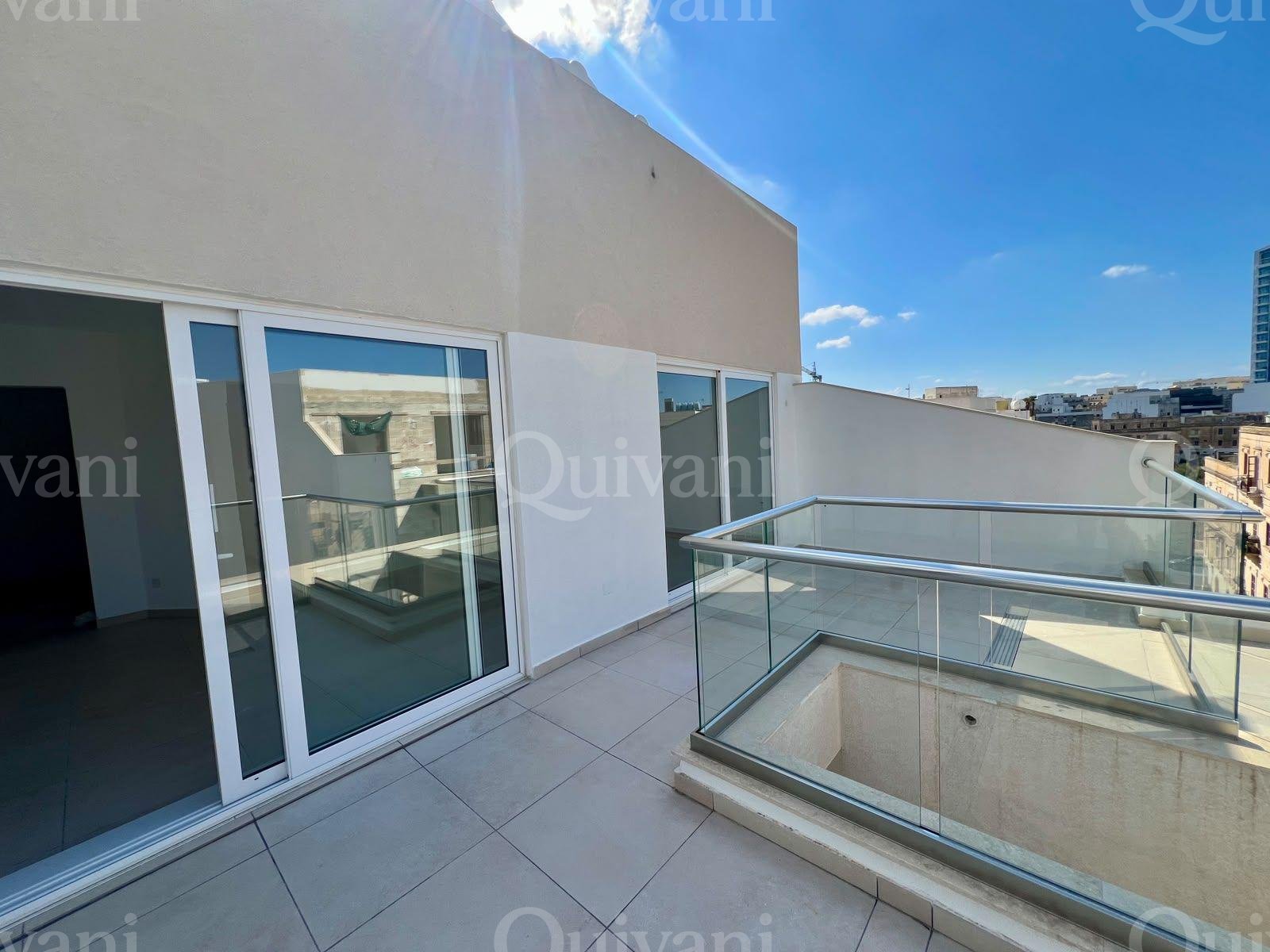 Gzira, Finished Penthouse