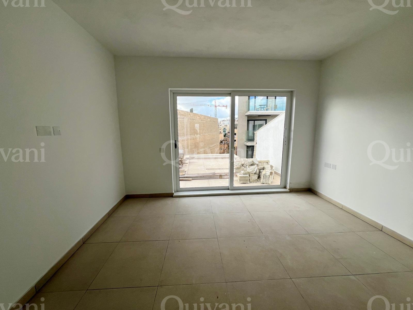 Gzira, Finished Penthouse