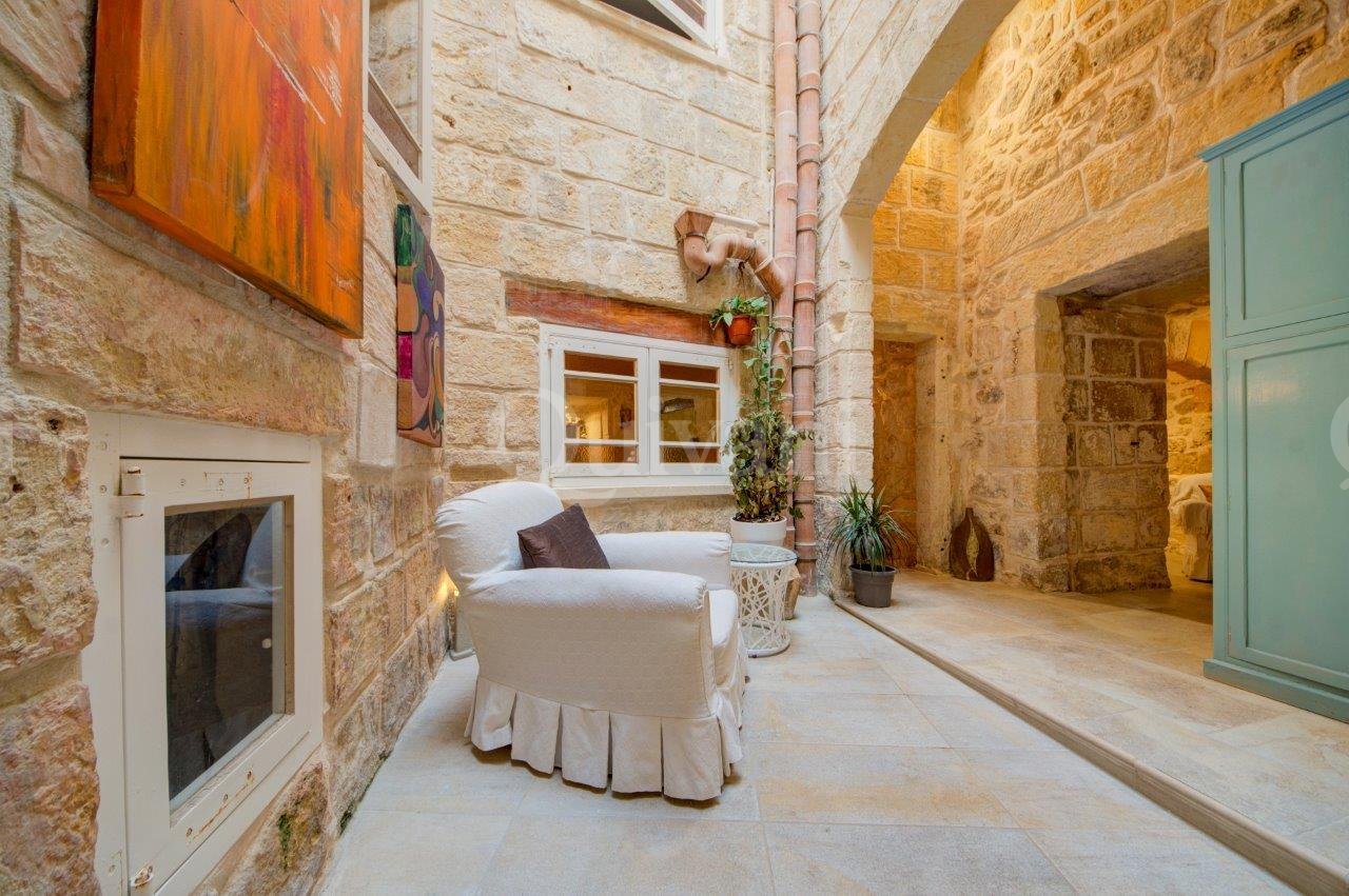 Rabat, Converted House of Character