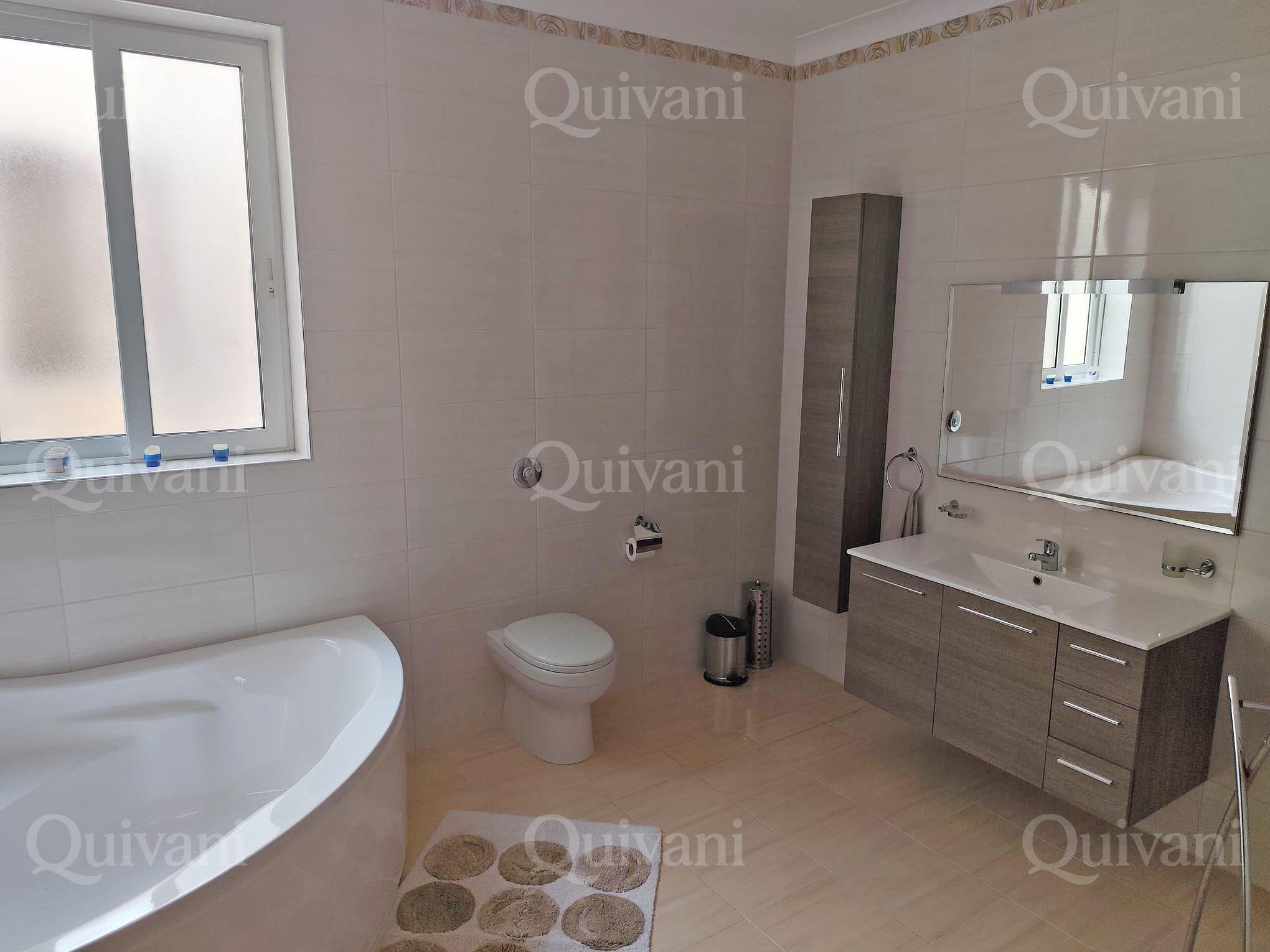 Xemxija, Furnished Penthouse