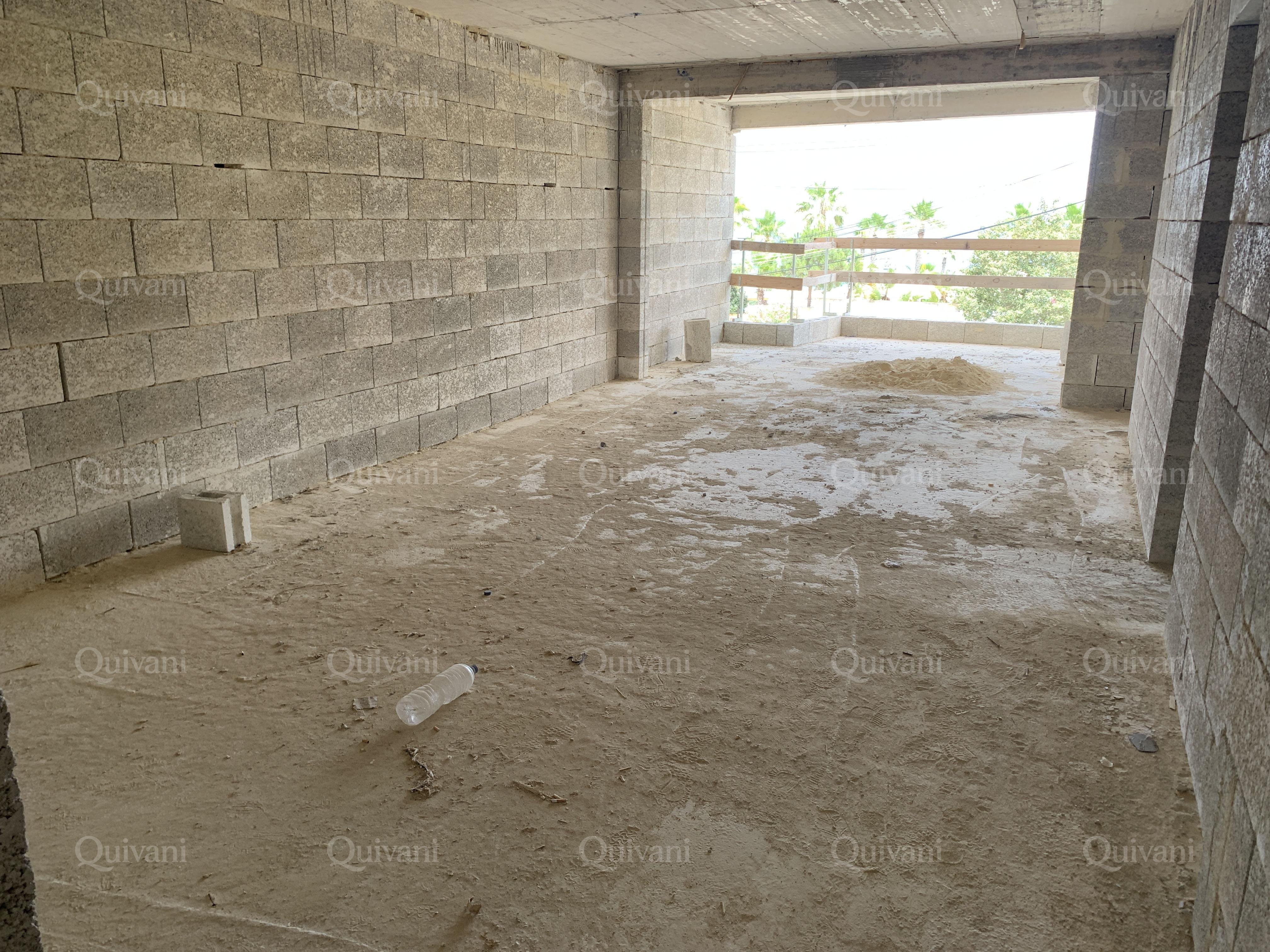 Salina, Finished Penthouse