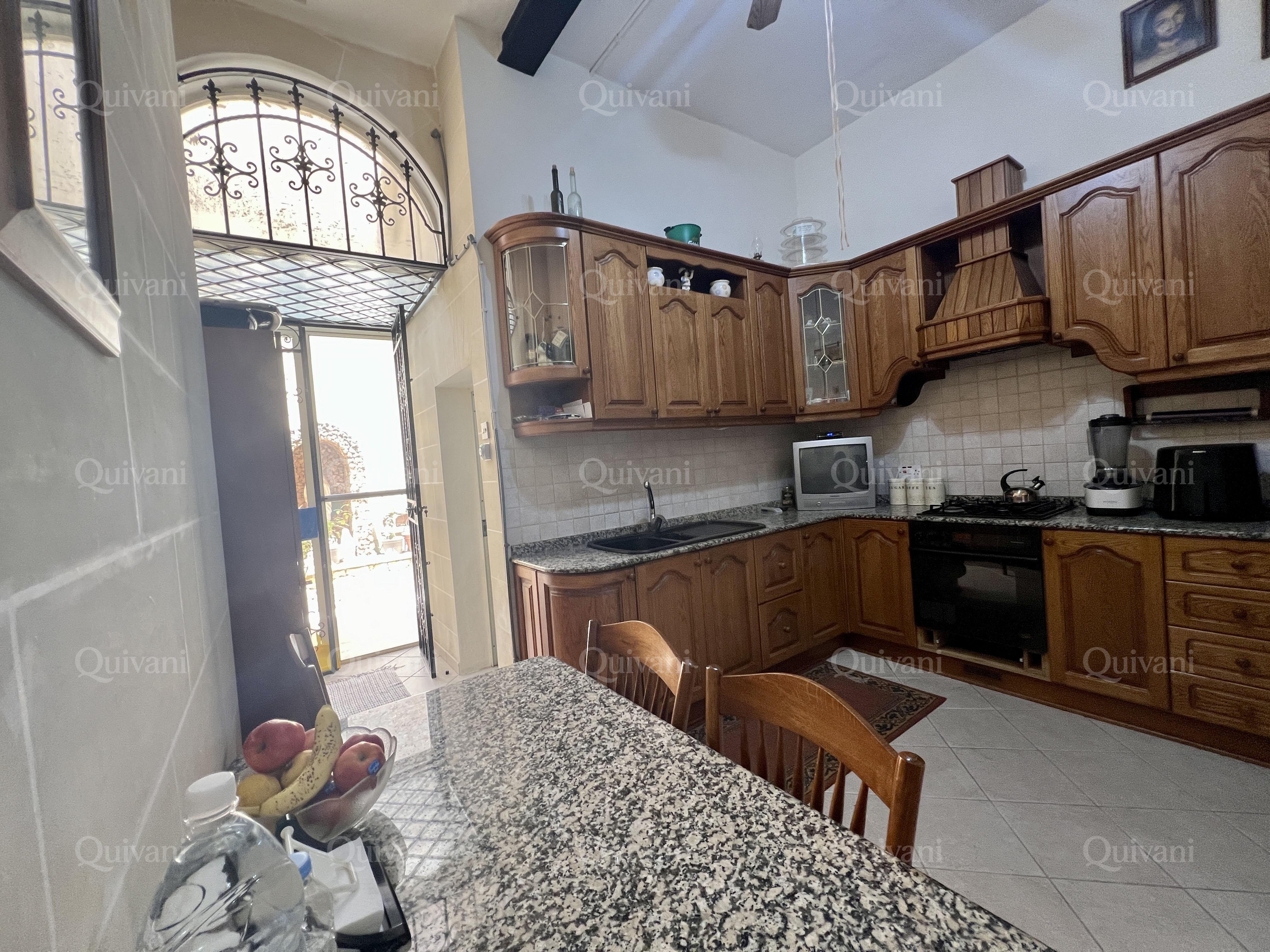 Sliema Furnished Townhouse