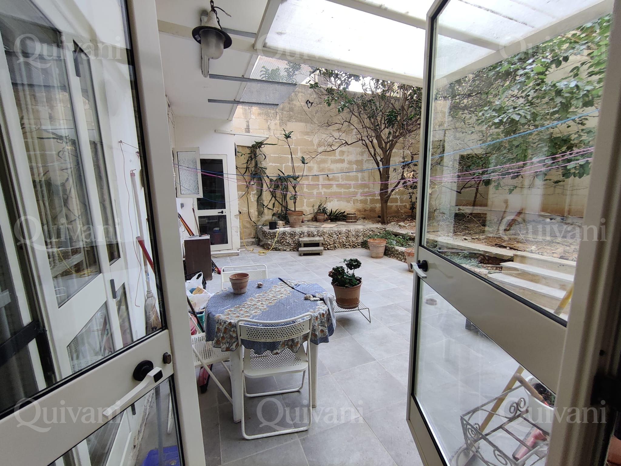 Sliema, Finished Seafront Apartment