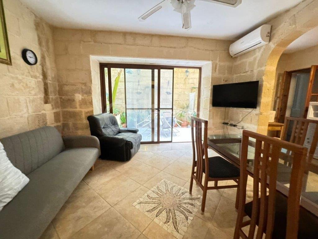 Sliema, Furnished Townhouse