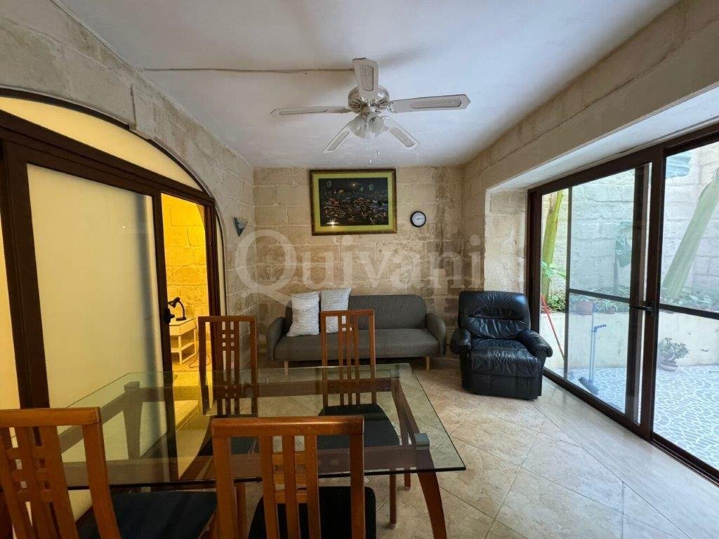 Sliema, Furnished Townhouse