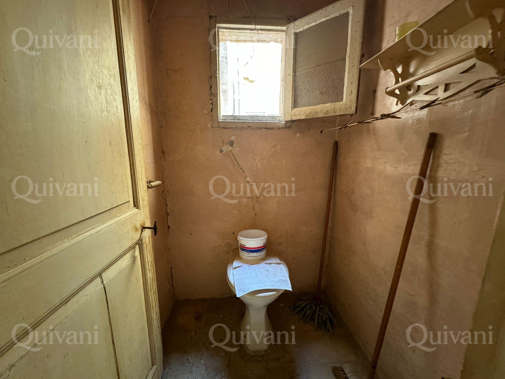 Sliema, Unconverted Townhouse