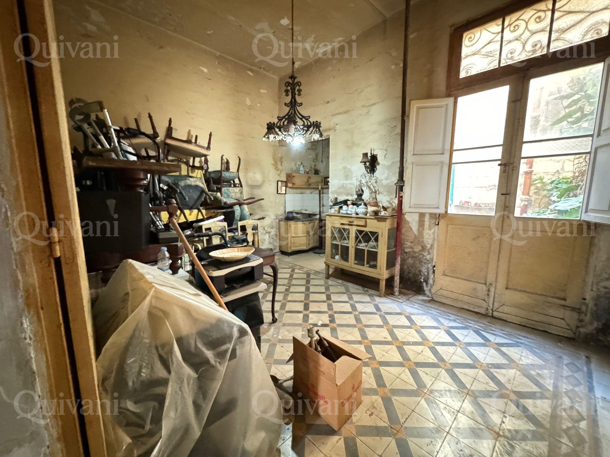 Sliema, Unconverted Townhouse