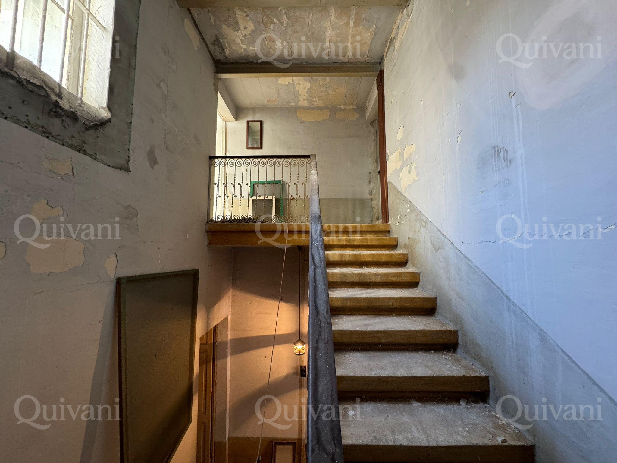 Sliema, Unconverted Townhouse