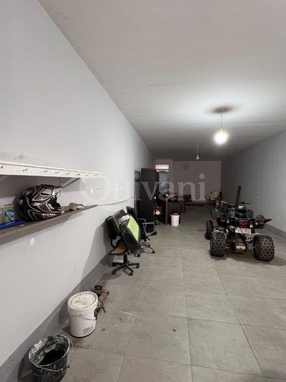 Santa Venera, Finished Garage
