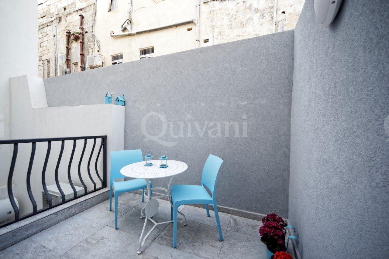Sliema, Furnished Town House