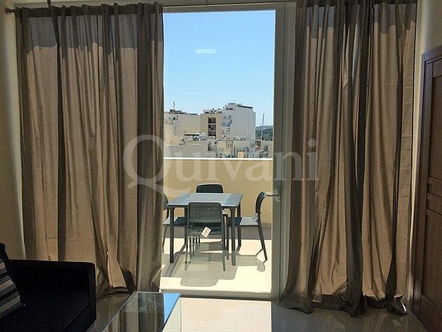 Gzira, Furnished Penthouse