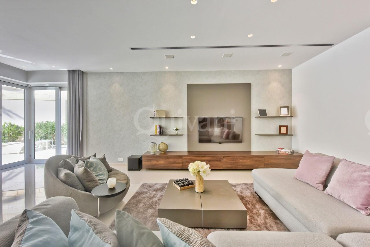 Tal-Ibrag, Furnished Villa