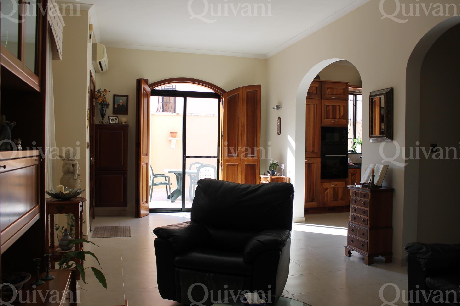 Msida, Furnished Maisonette