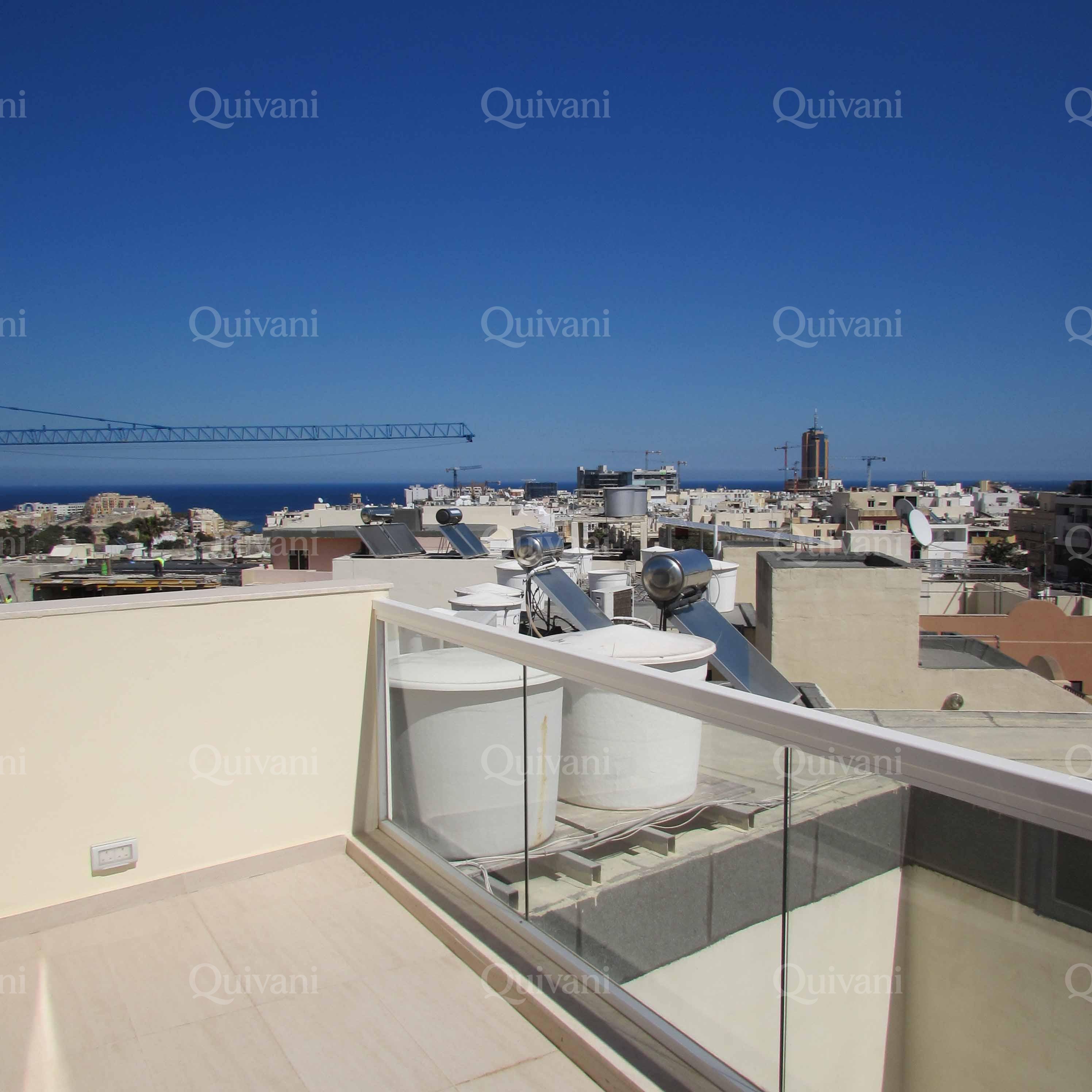 Swieqi, Furnished Penthouse