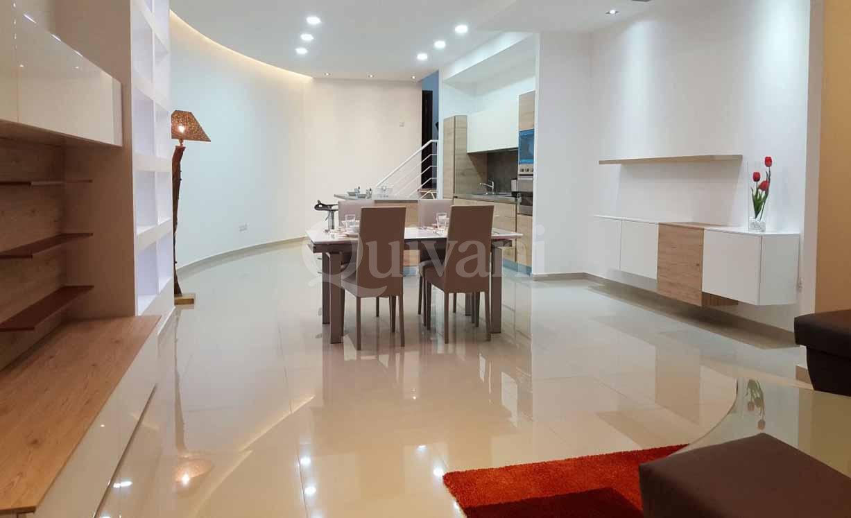 Swieqi, Furnished Maisonette