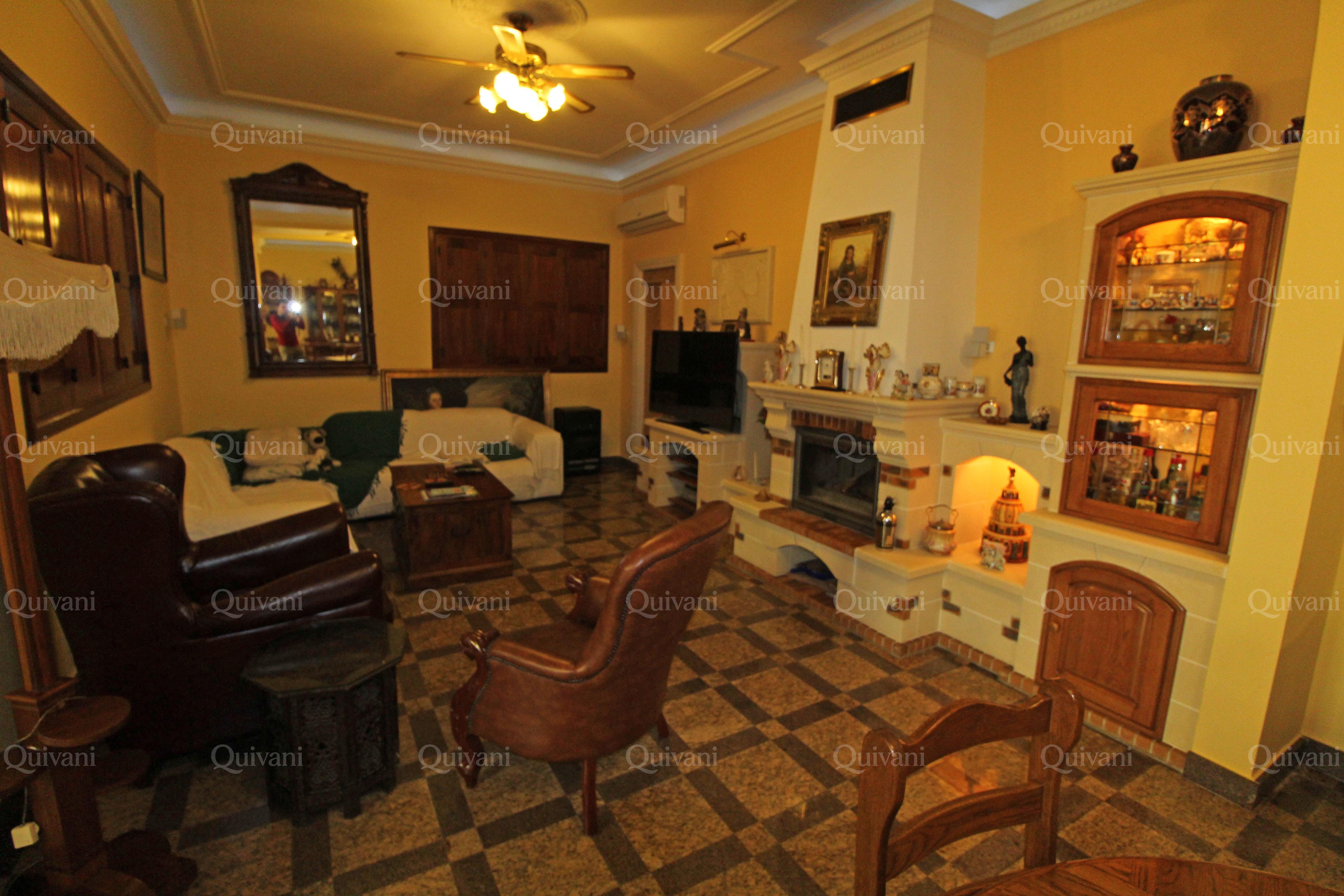 Attard, Furnished Villa