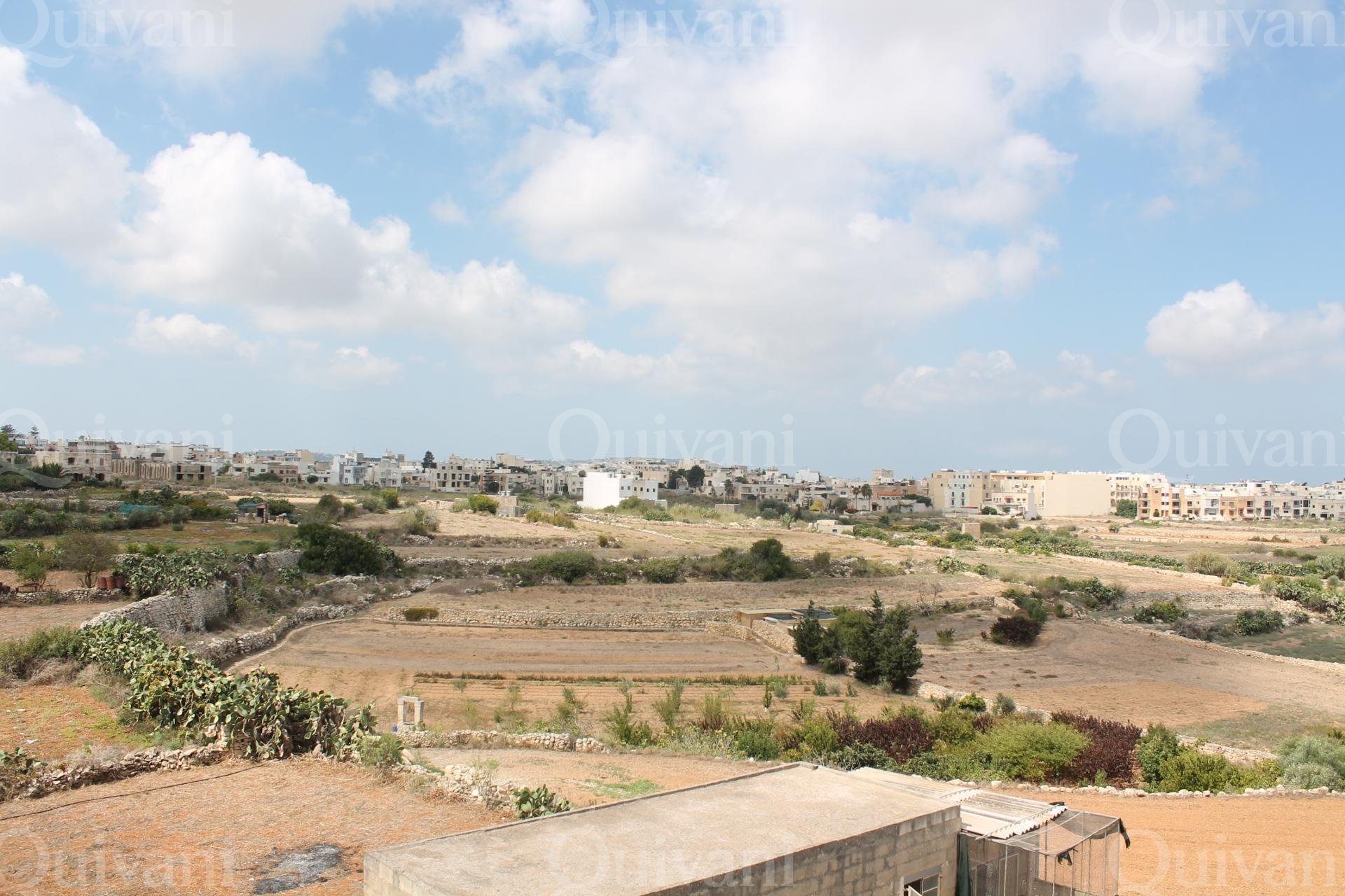 Gharghur, Furnished Penthouse