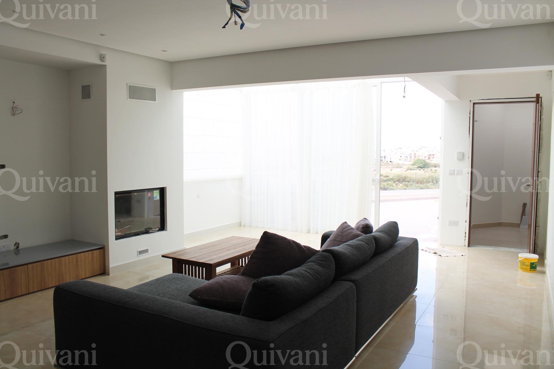 Gharghur, Furnished Penthouse