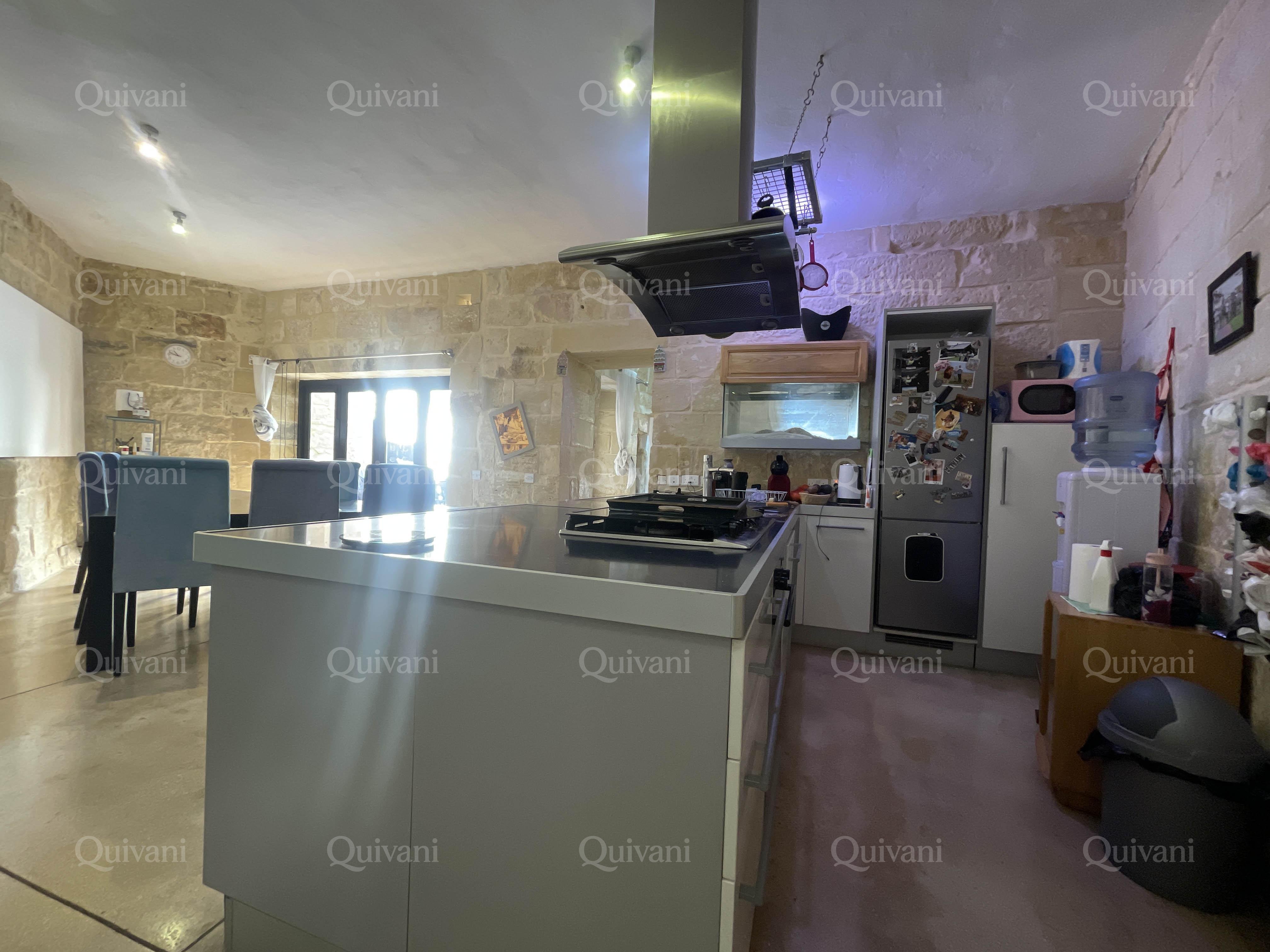 Gharghur, Furnished House of Character