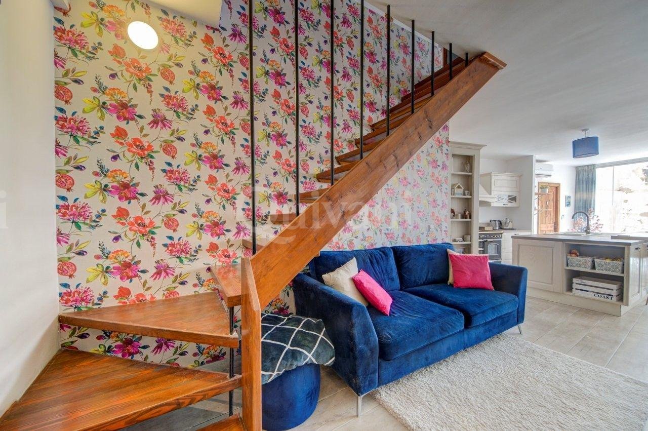 Qormi, Converted House of Character with pool