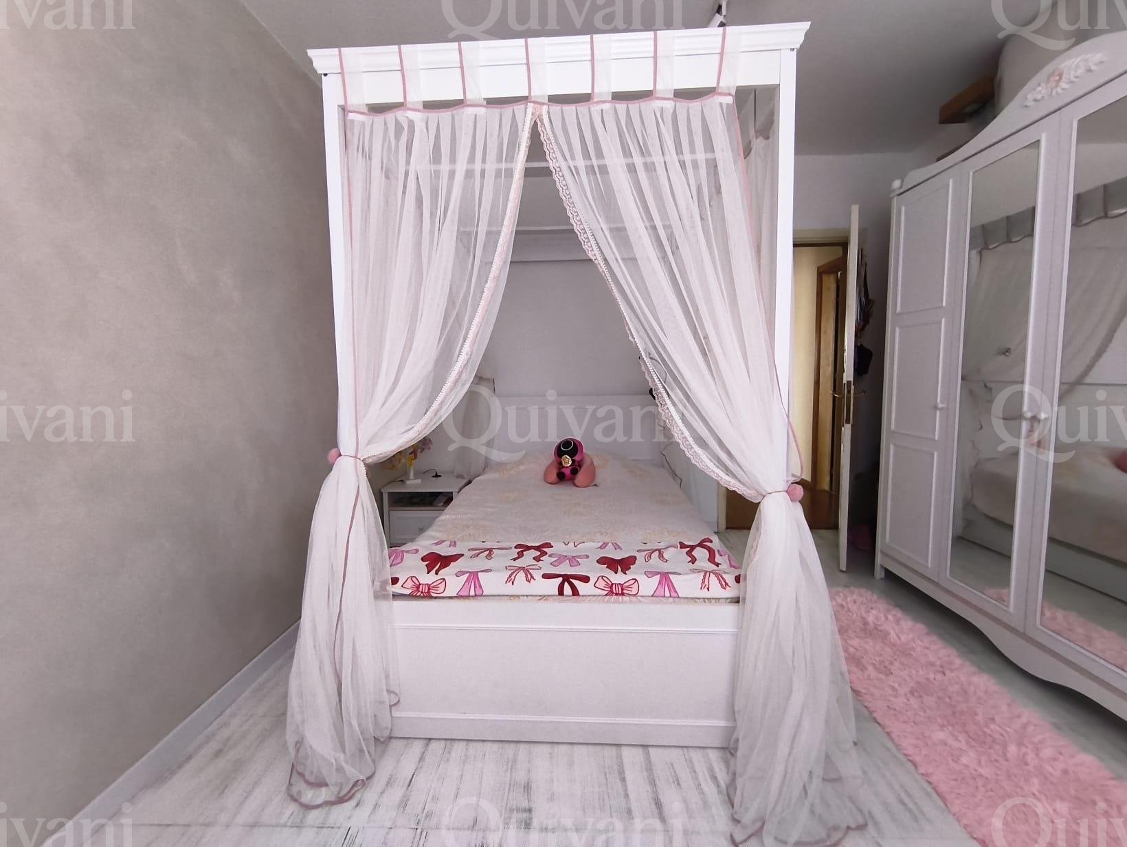 Qawra - Bright and Spacious 3-Bedroom Penthouse with Airspace