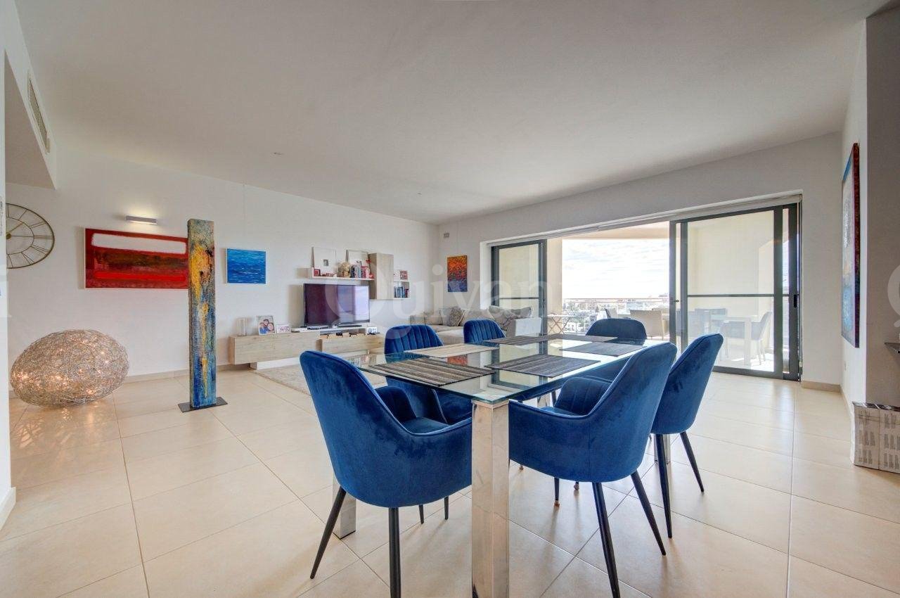 Ta Monita, Apartment