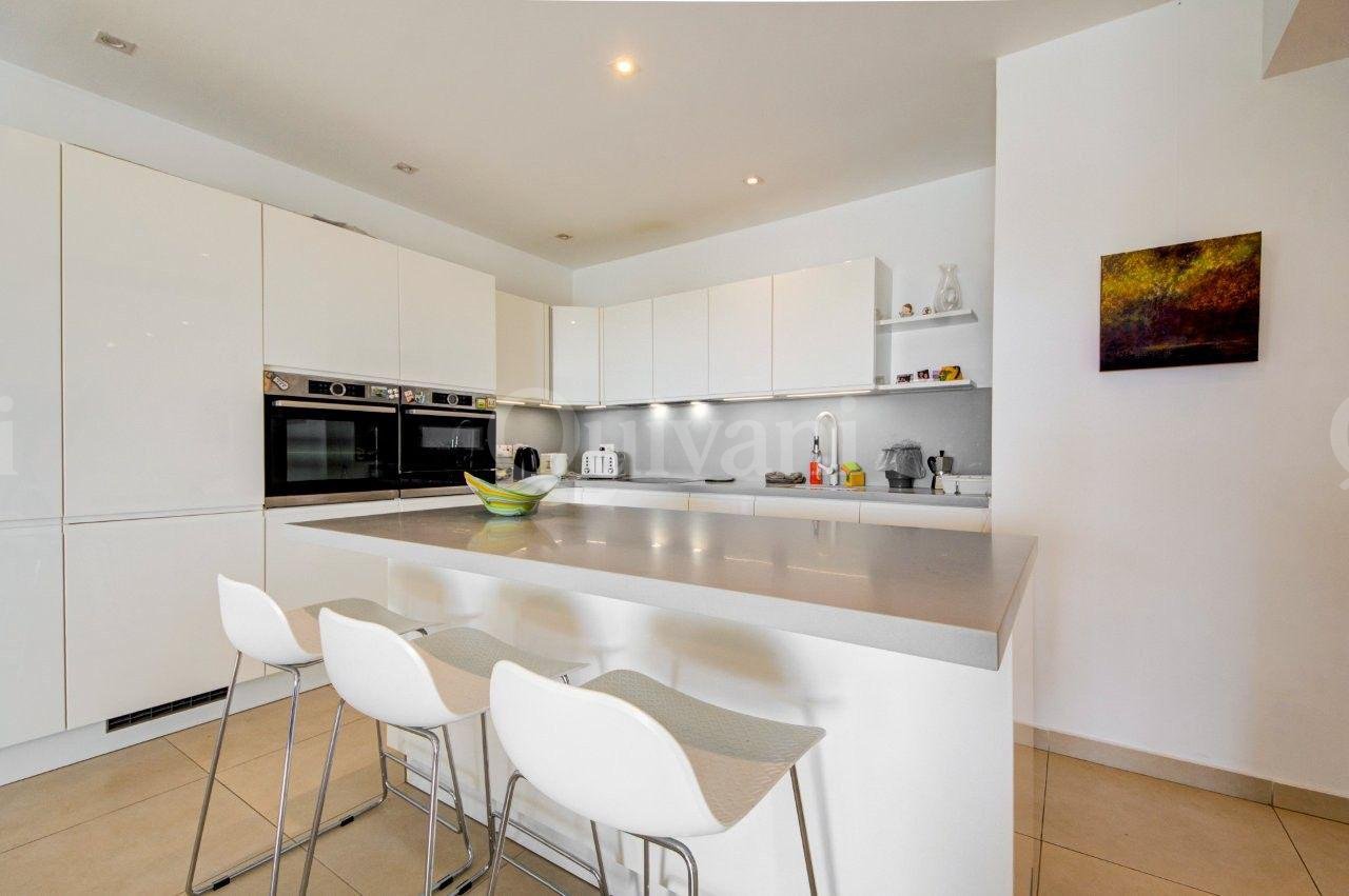 Ta Monita, Apartment