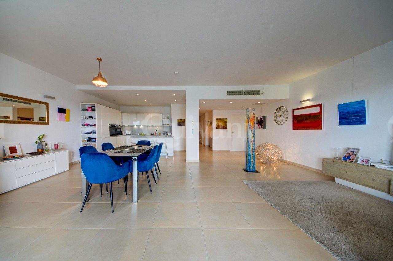 Ta Monita, Apartment