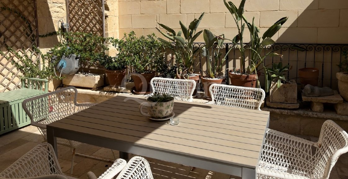 Valletta Furnished House of Character