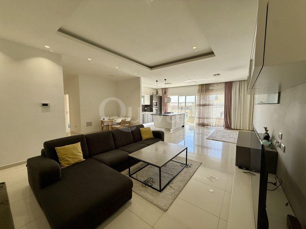 L-Ibrag Bright Apartment with Large Garage