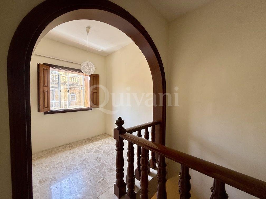 Birkirkara - Terraced House with Large Garage