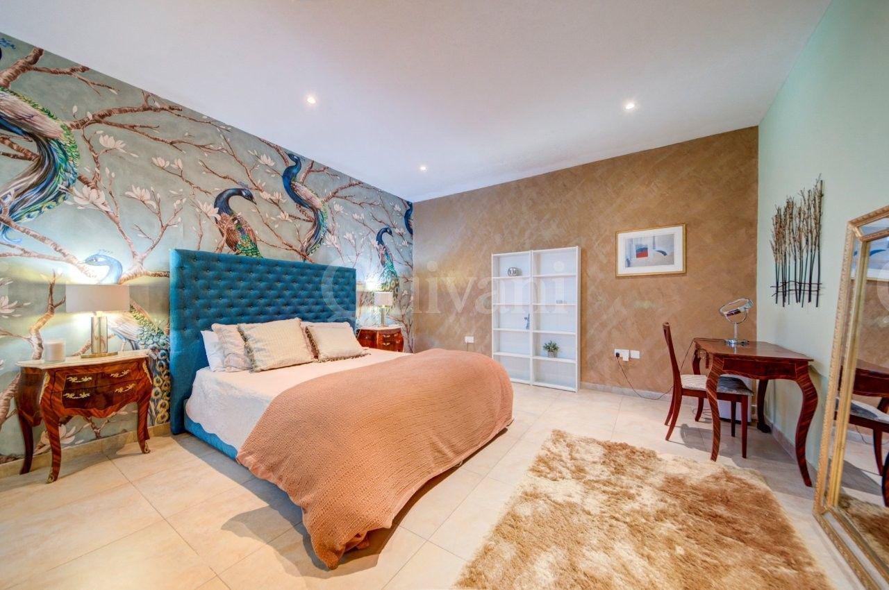 Sliema - Beautifully Furnished Apartment With Large Yard